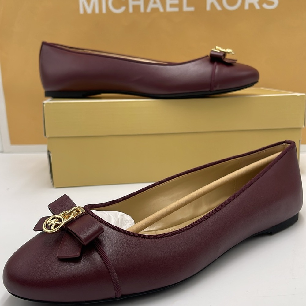 MICHAEL KORS HONEY BALLET FAUX LEATHER
49H3HNFP1L
OXBLOOD - Picture 15 of 16